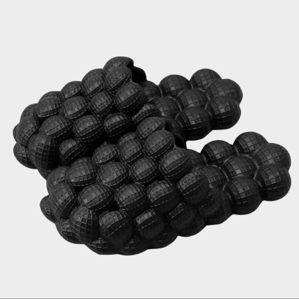 Womens size 7 Bubble Golf Peanut Slipper Sandals Unisex